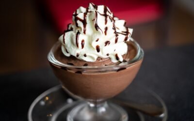 Rico y cremoso mousse de chocolate